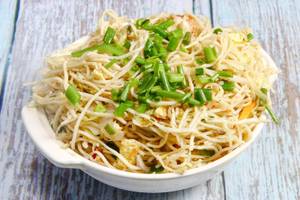 Egg Hakka Noodles