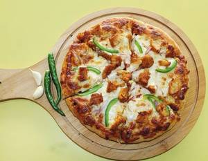 The Chilli Garlic Chicken Pizza