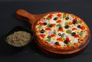 Fresh Garden Vegetable Pizza
