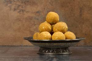 Besan Ladoo