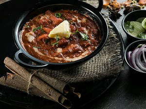 Nong Paneer Butter Masala