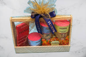 Gift Hamper Medium @1750
