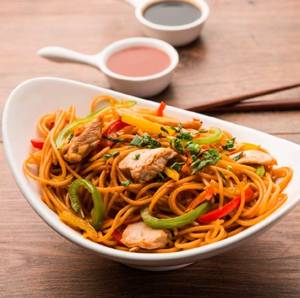 Chicken Hakka Noodles