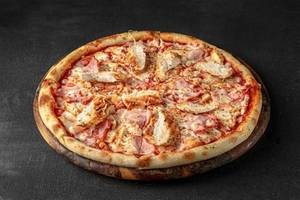 Chicken Feast Pizza
