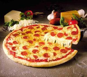 Chicken Pepperoni Pizza