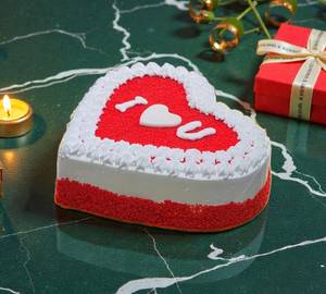 Eggless Red Velvet Heart Cake