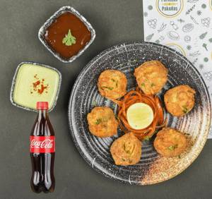 Maggi Pakoda (Special Crispy) [6 Pcs] + Drink Combo