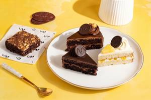 Tea-time Pastry & Brownie Hamper