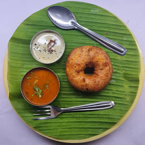Vada (1)