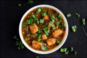 Paneer Manchurian Gravy