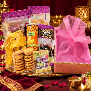 Diwali Gourmet Treats Gift Hamper