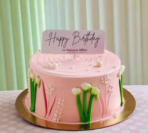 Strawberry Cake [Half kg]