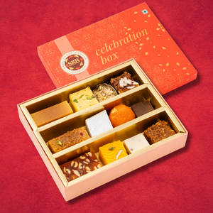 Assorted Dry Fruits & Ghee Sweets 500 Gm