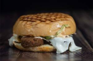 Classic Falafel Burger