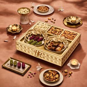 Baklava & Nuts Dessert Gift Box