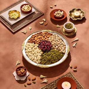 Nuteez Dry Fruit Box (800gm)