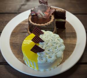 Pineapple cake