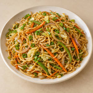 Veg Hakka Noodles