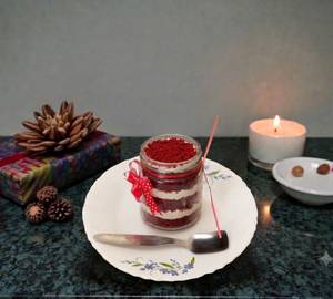 Special Red Velvet Jar Cake (350Ml)