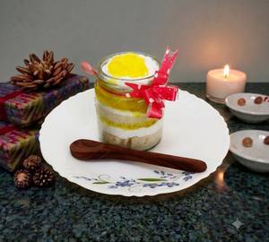 Special Pineapple Jar Cake (350Ml)