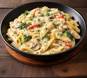 White Sauce Pasta
