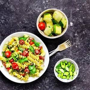 Veg Paprica Pasta Salad