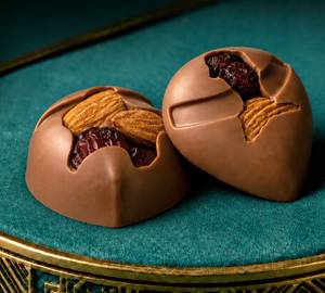 Almond Cranberry