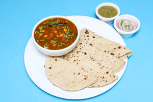 Chole + 4 Tawa Roti