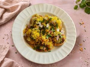 Avocado Dahi Papdi Chaat