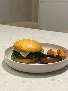 Falafel Burger