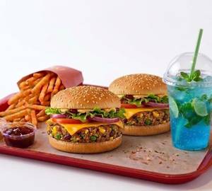 Veg Burger 2 + Mojito