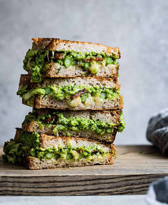 Thecha Sandwich