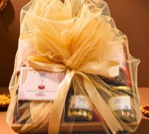 Savoury Crunch Hamper Box