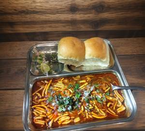 Misal pav