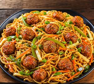 Veg manchuria noodles