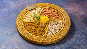 Auspicious Mewa Special Thal