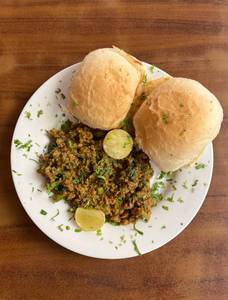Bnm Special Kheema Pav