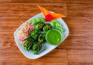 Chicken Haryali Tikka