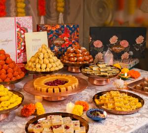 Assorted Ghee & Milk Sweets -1Kg