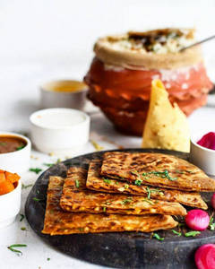 Lal Mirch Paratha