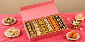 Diwali Luxury Mithai Box 840g