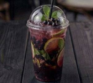 Blackcurrant mojito