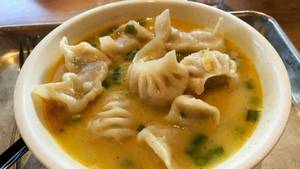 Steam Momo Soup