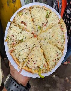 Mumbai Local Pizza