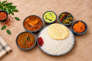 Kerala Meals With Chicken Curry