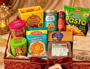 Diwali Special Gift Hamper By DMB (1500)