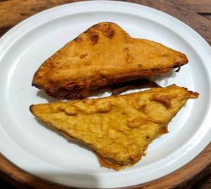 Pakoda Sandwich