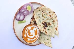 Paneer Butter Masala With Butter Naan
