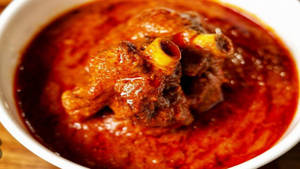 Laal Maas