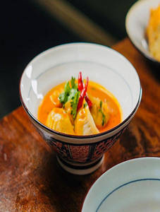 Jhol Momo Chicken